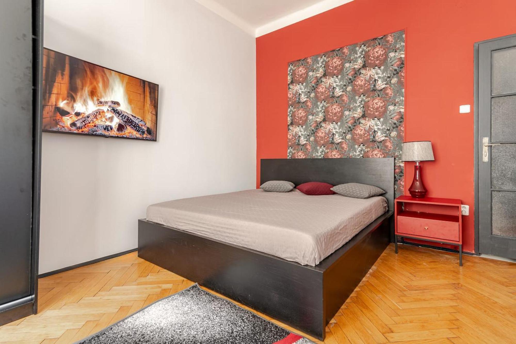 Place Of Grace - 1 Min To National Theatre Apartment *